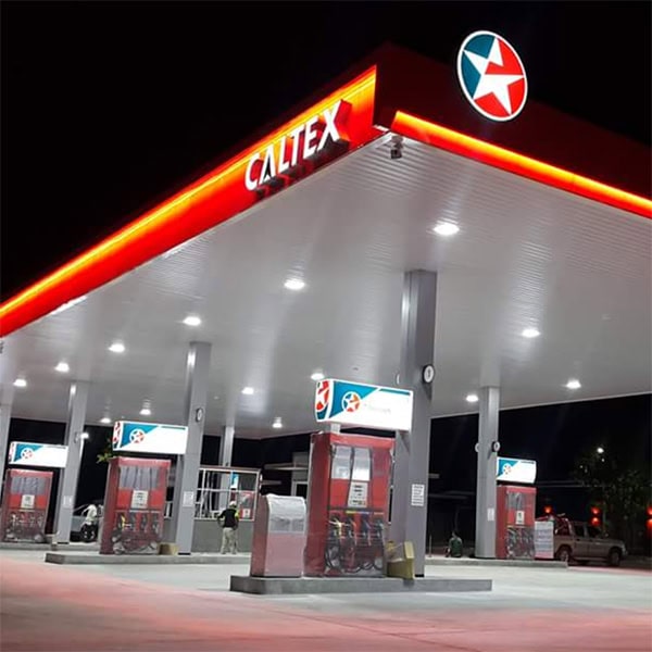 Custom RGB Neon Flex IP67 Oil & Gas Station Illumination Project (4)