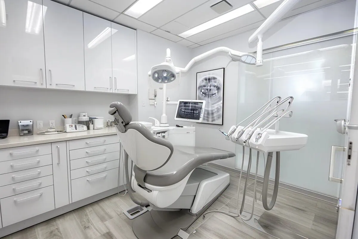 Warm White vs Soft White vs Bright White vs Cool White vs Daylight Bulbs -  LEDSuntech, image size:1200x800